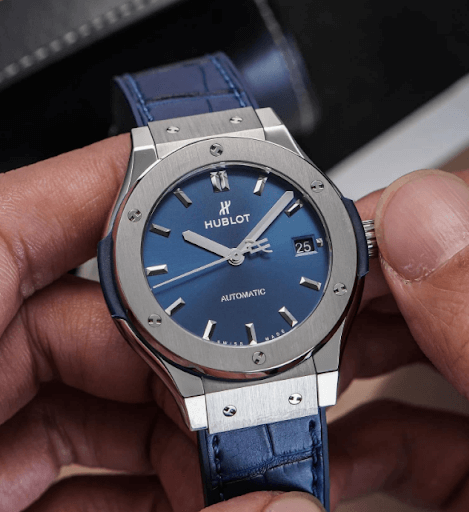 dong-ho-hublot-chinh-hang.png